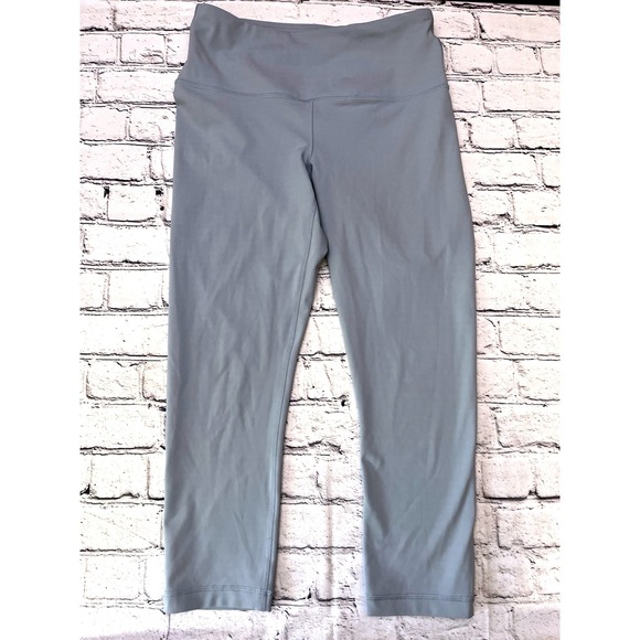 90 Degree by Reflex Sz Med Leggings Light Blue Workout Yoga Gym‎ Capri - Picture 1 of 5